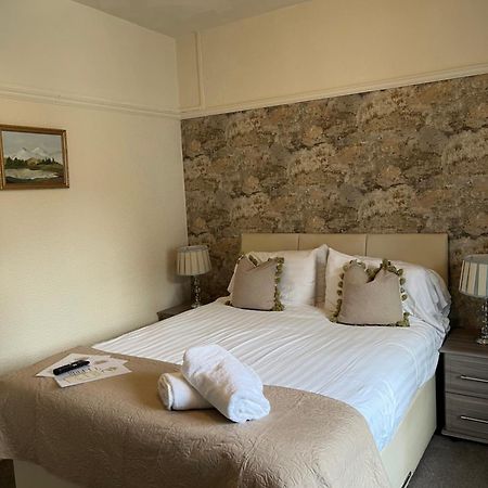 Johnny Dough'S Conwy With Rooms Екстер'єр фото